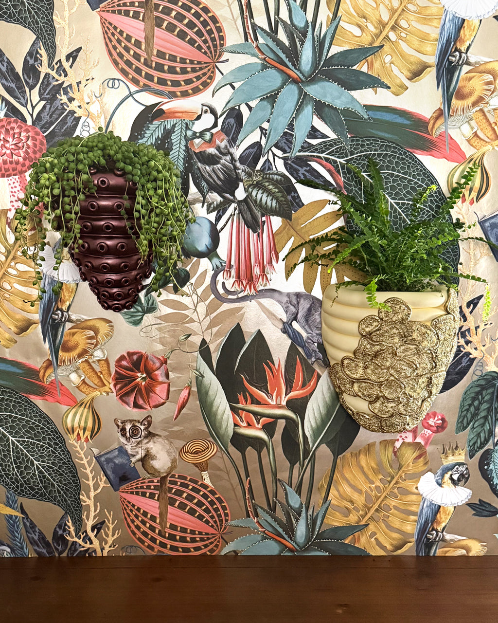 Flora Del Fuego Wall Planter in Butter