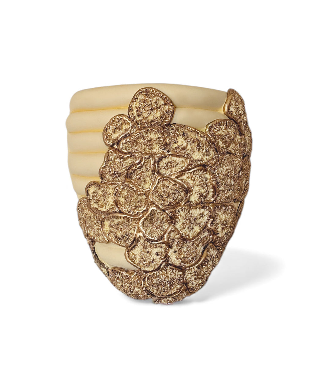 Flora Del Fuego Wall Planter in Butter