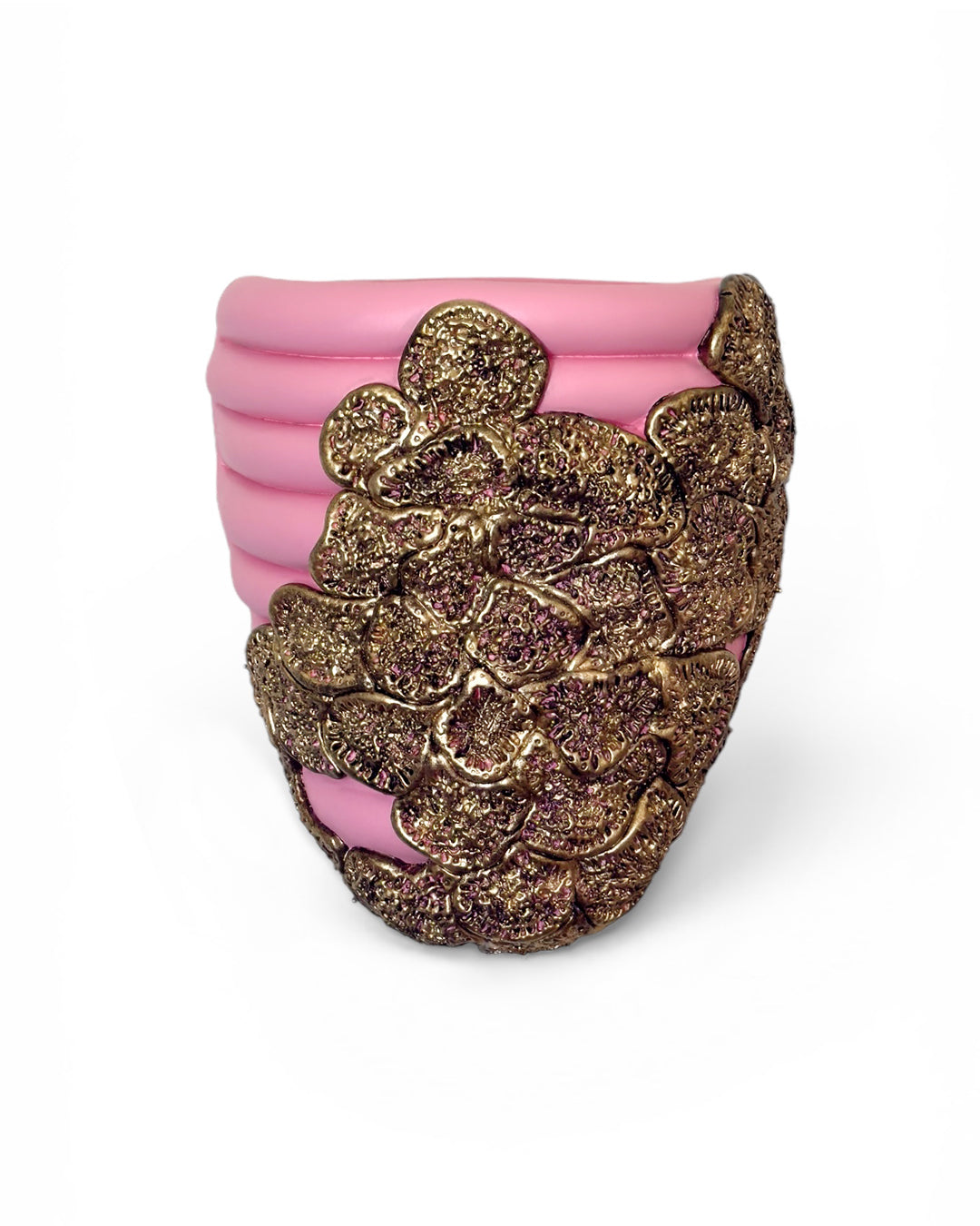 Flora Del Fuego in Bubblegum